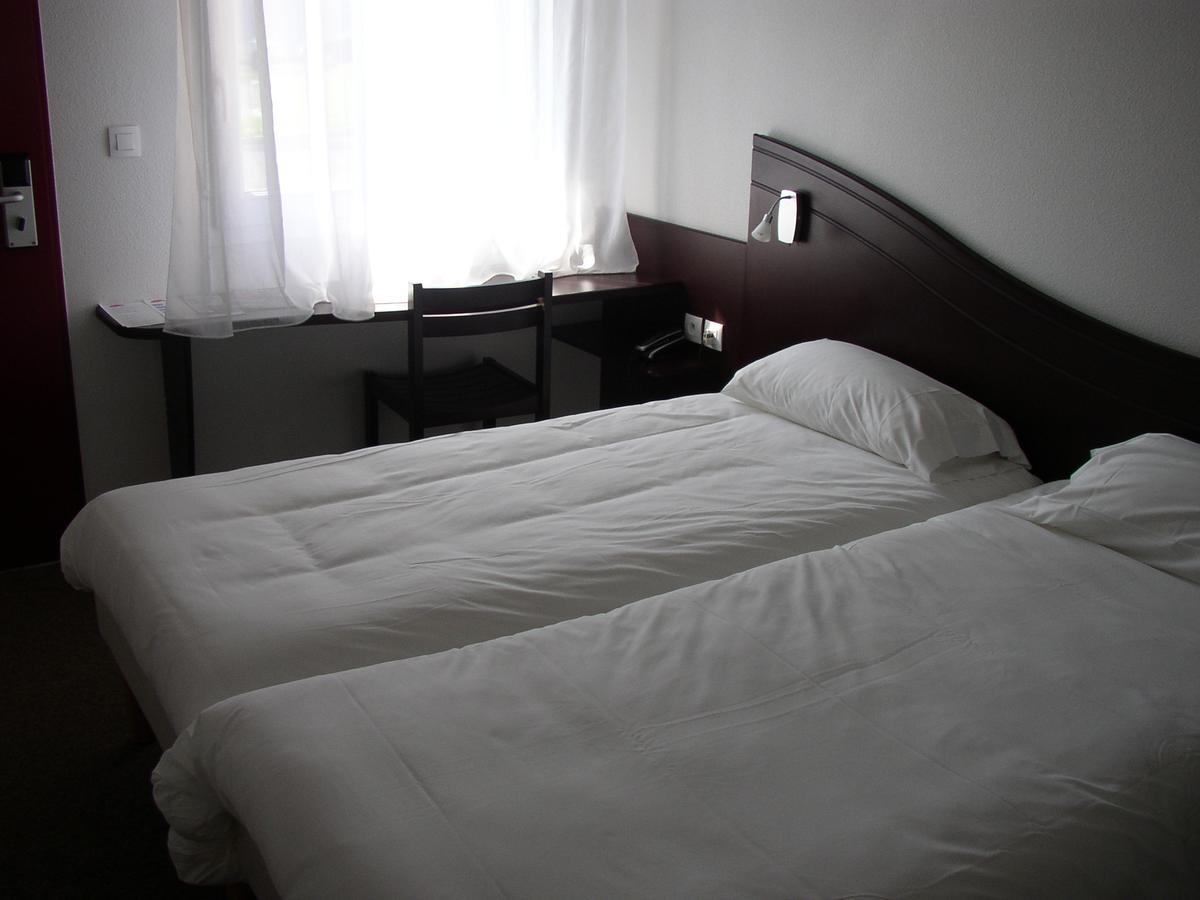 Relais Fasthotel Quimperle Luaran gambar